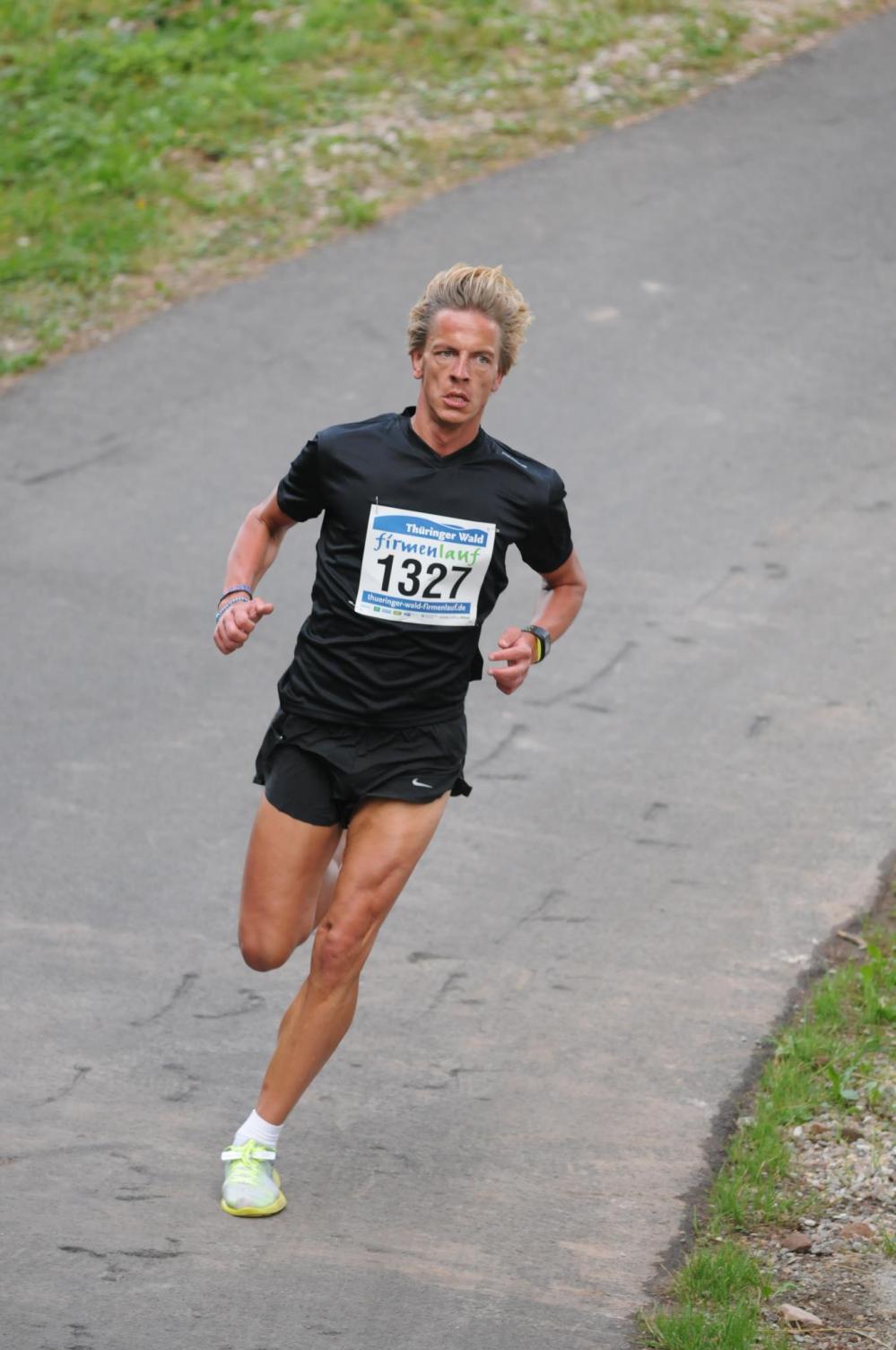 460606_527263217290160_2033662038_o